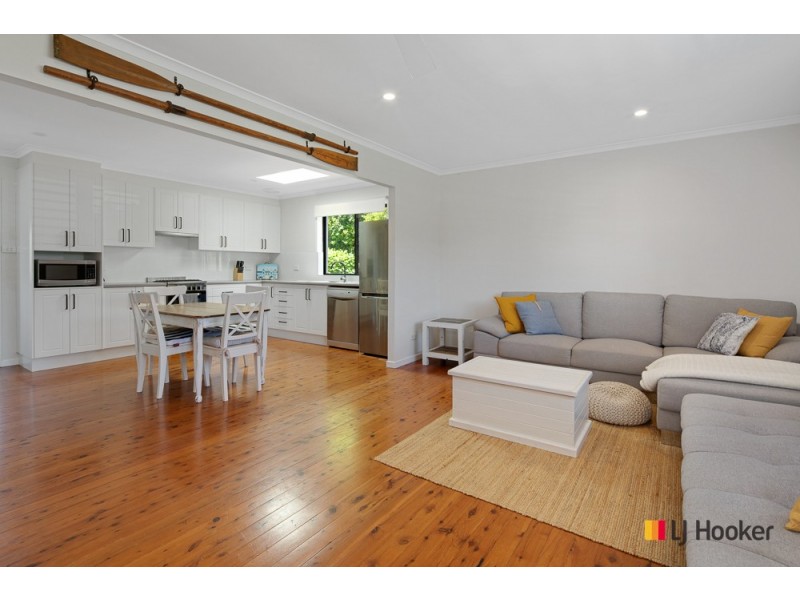 28 Pacific Road, Surf Beach NSW 2536