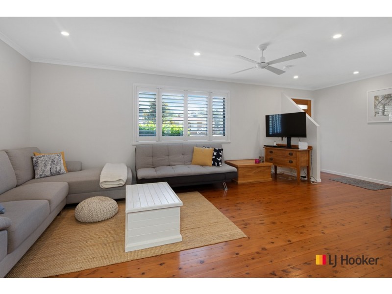28 Pacific Road, Surf Beach NSW 2536