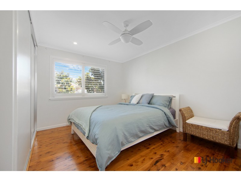 28 Pacific Road, Surf Beach NSW 2536