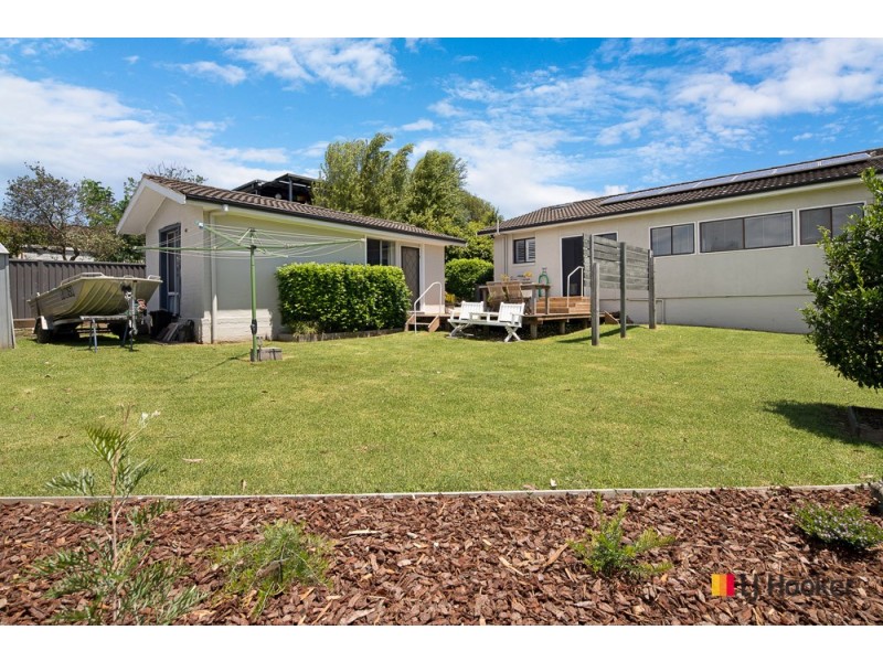 28 Pacific Road, Surf Beach NSW 2536