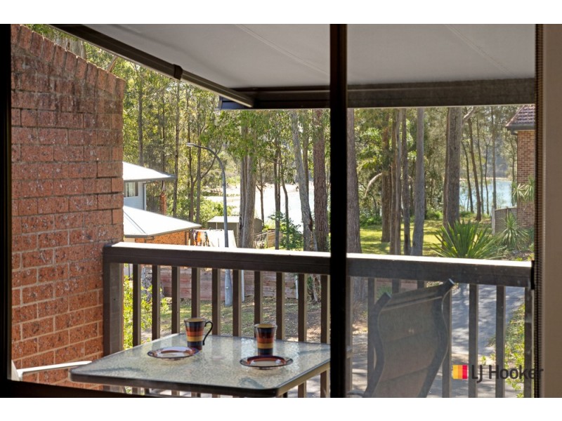 2/5 Beechwood Court, Sunshine Bay NSW 2536