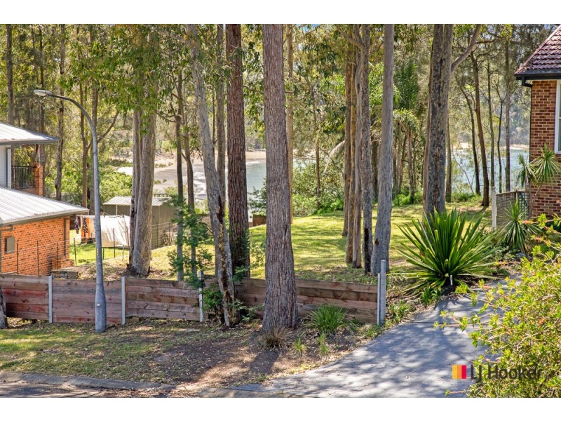 2/5 Beechwood Court, Sunshine Bay NSW 2536