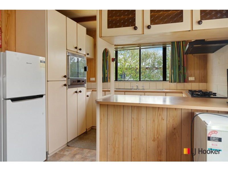 201/51 Beach Road, Batehaven NSW 2536