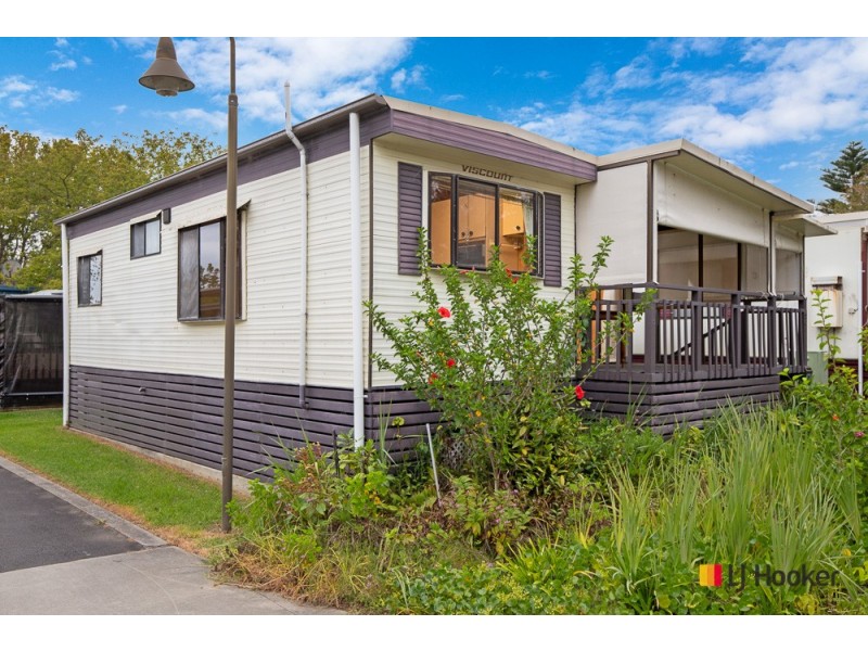 201/51 Beach Road, Batehaven NSW 2536