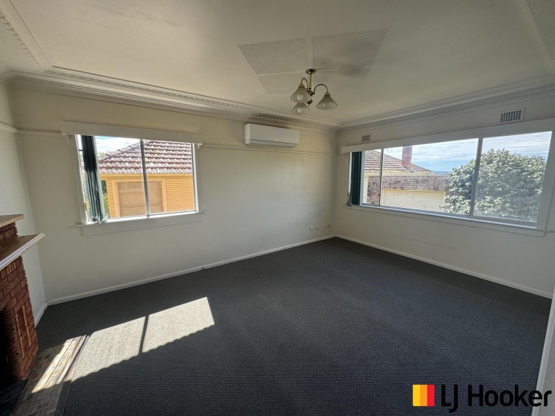 27 Bavarde Avenue, Batemans Bay NSW 2536