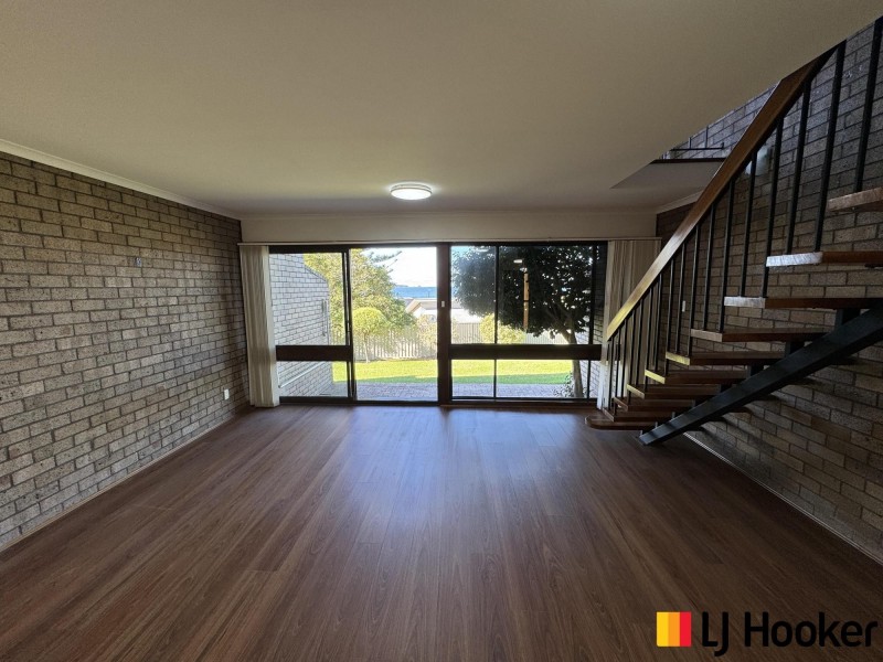 8/1 Calton Road, Batehaven NSW 2536
