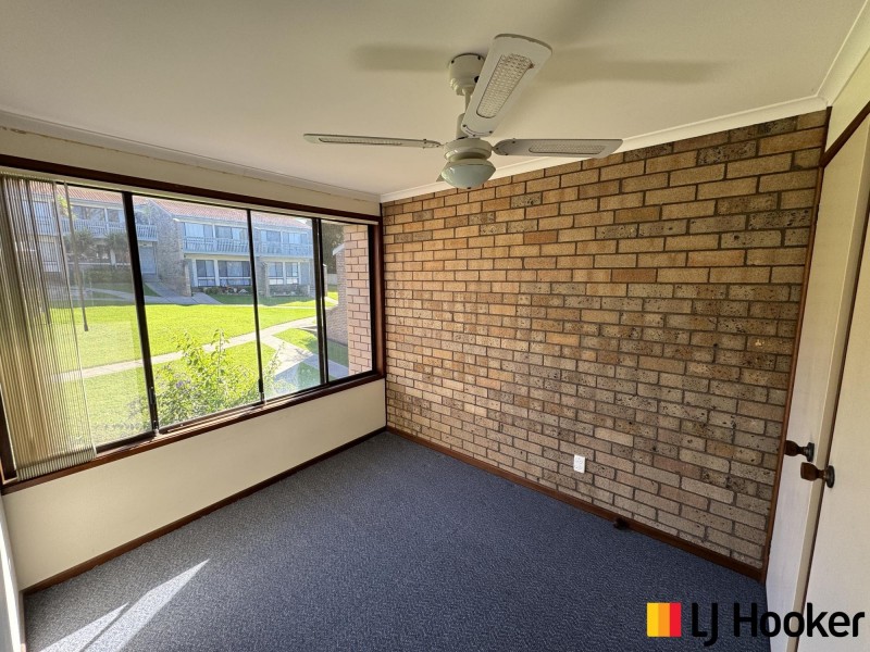 8/1 Calton Road, Batehaven NSW 2536