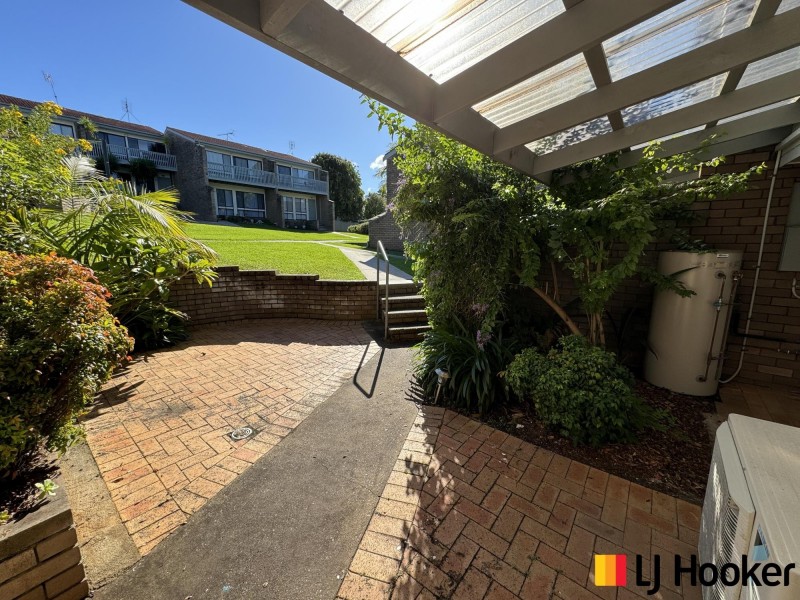 8/1 Calton Road, Batehaven NSW 2536