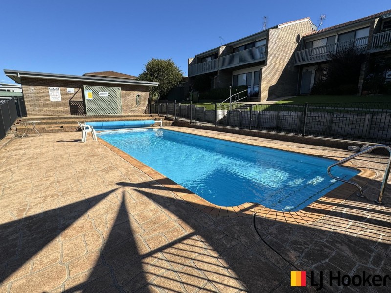8/1 Calton Road, Batehaven NSW 2536
