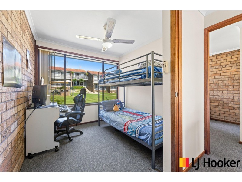 8/1 Calton Road, Batehaven NSW 2536