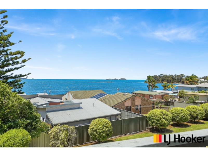 8/1 Calton Road, Batehaven NSW 2536