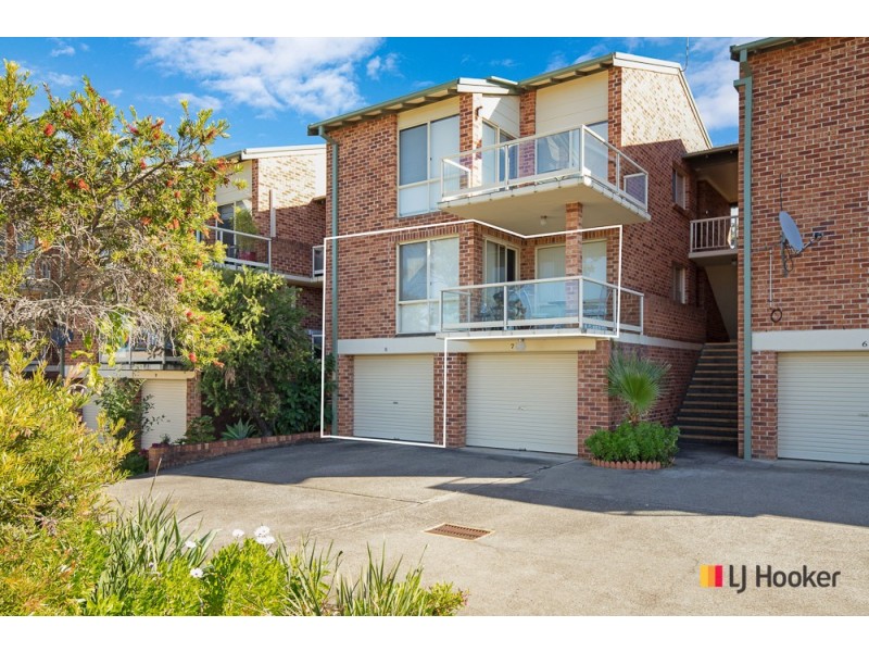 8/2 Sheila Street, Batehaven NSW 2536