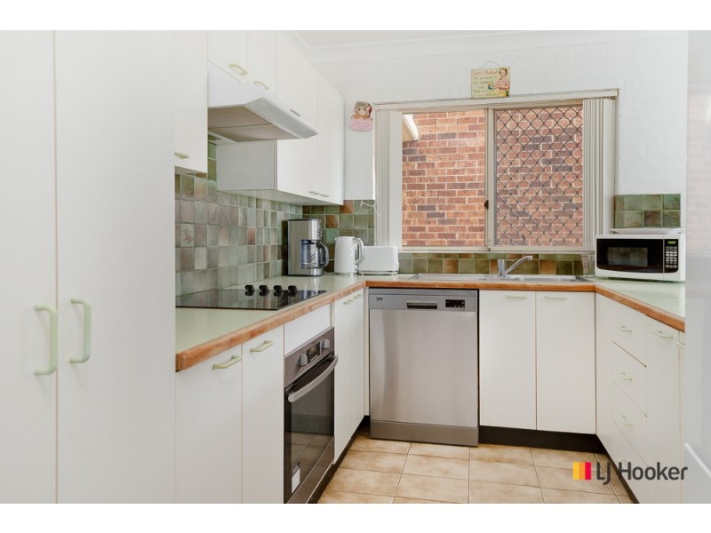 8/2 Sheila Street, Batehaven NSW 2536