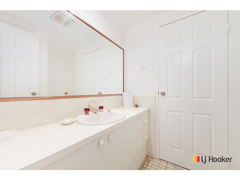 8/2 Sheila Street, Batehaven NSW 2536