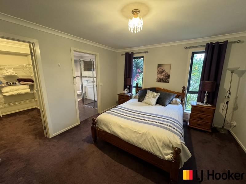 120 Cors Parade, North Batemans Bay NSW 2536