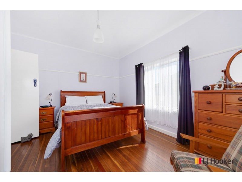 396 Beach Road, Batehaven NSW 2536