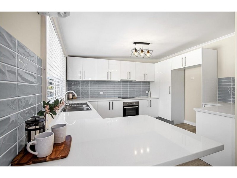 13 Beauty Crescent, Surfside NSW 2536