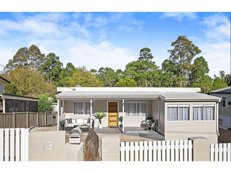 13 Beauty Crescent, Surfside NSW 2536