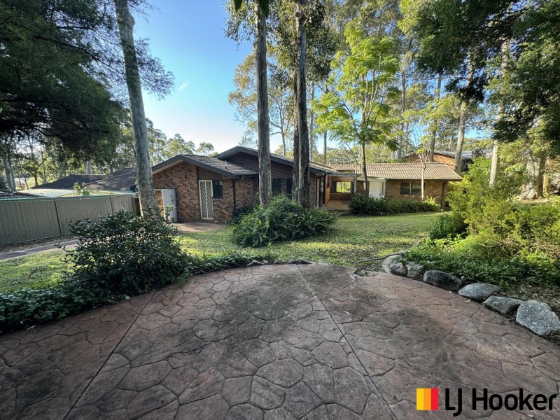 7 Gray Place, Sunshine Bay NSW 2536