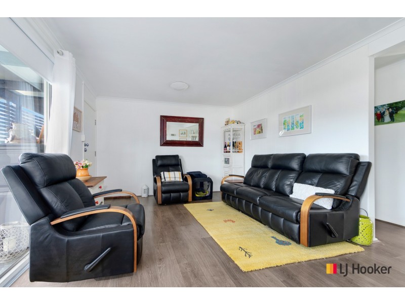 24 Timbara Crescent, Surfside NSW 2536