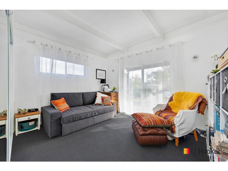 24 Timbara Crescent, Surfside NSW 2536