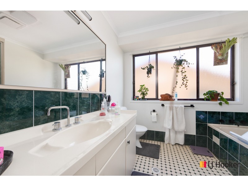 28 Wallaringa Street, Surfside NSW 2536