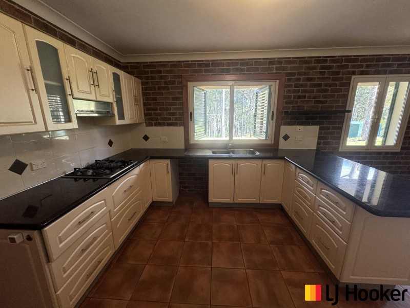27 Tallwood Crescent, Rosedale NSW 2536