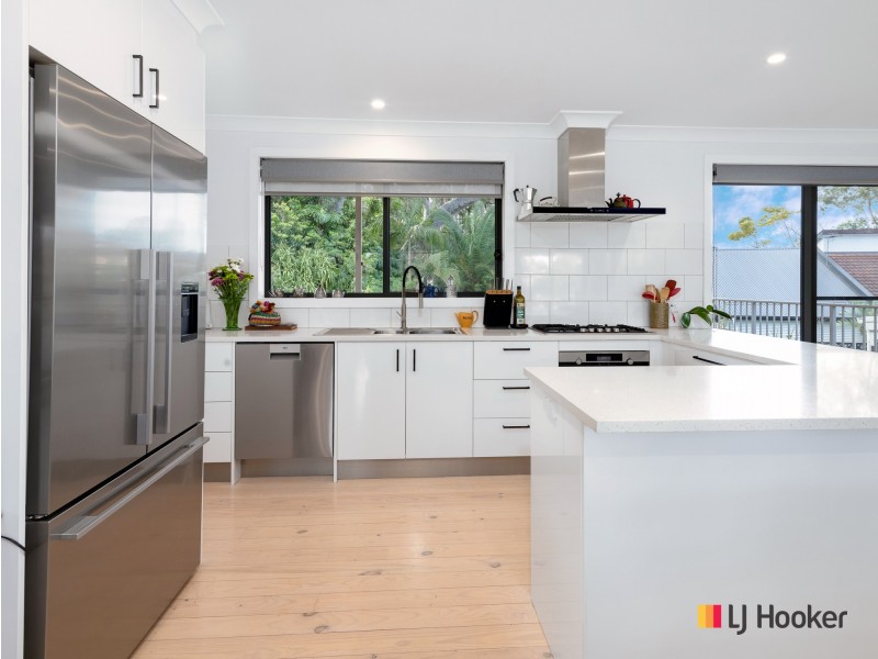 3 Timbara Crescent, Surfside NSW 2536