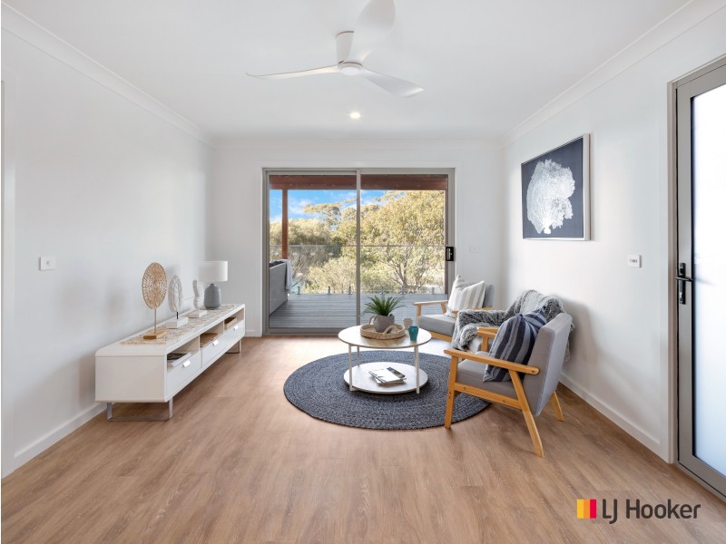 64 Iluka Avenue, Malua Bay NSW 2536