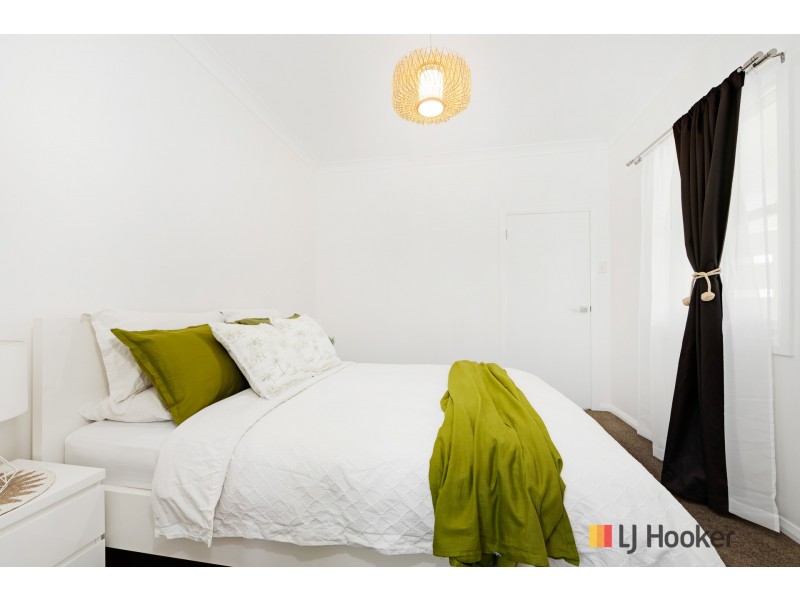 312 Beach Road, Batehaven NSW 2536