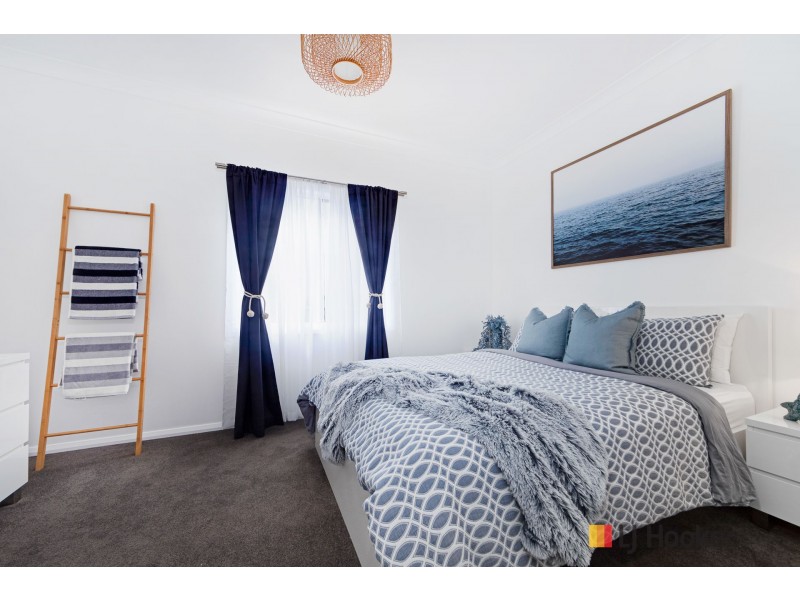 312 Beach Road, Batehaven NSW 2536