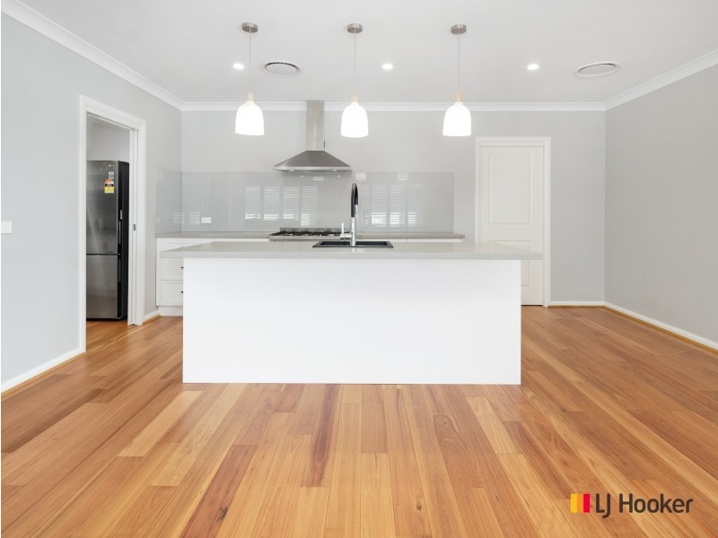 75 Freycinet Drive, Sunshine Bay NSW 2536