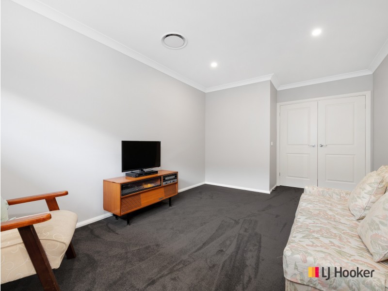 75 Freycinet Drive, Sunshine Bay NSW 2536