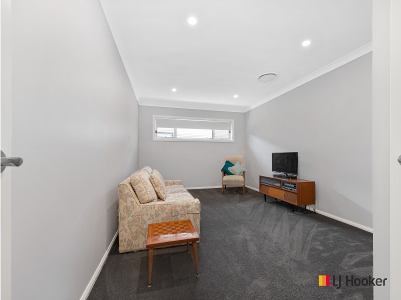 75 Freycinet Drive, Sunshine Bay NSW 2536