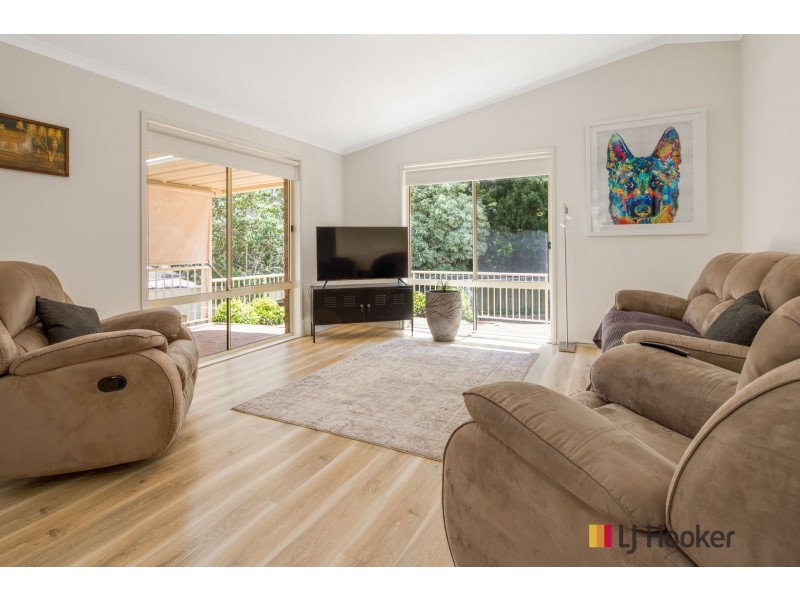 33 Wills Crescent, Denhams Beach NSW 2536