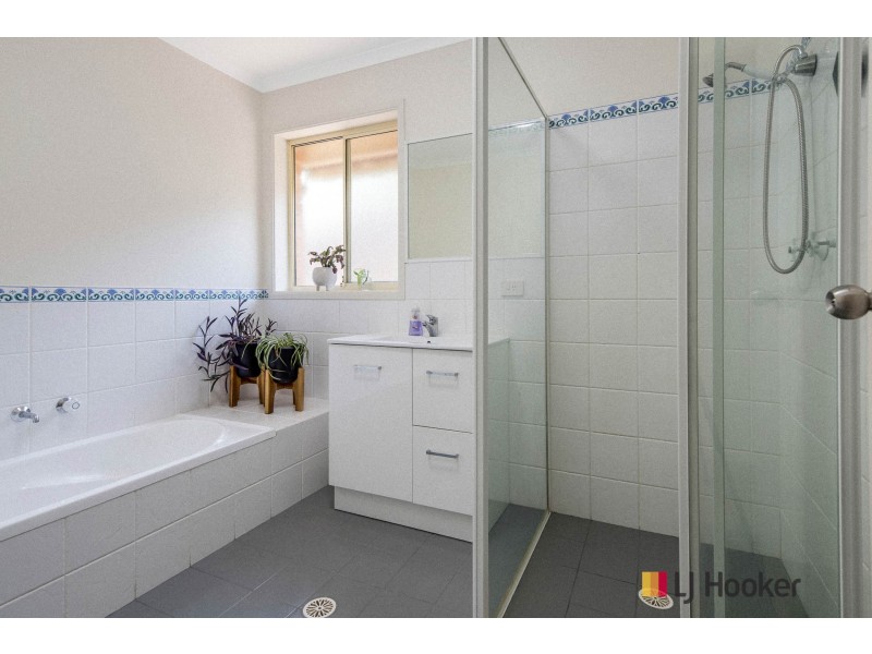 33 Wills Crescent, Denhams Beach NSW 2536