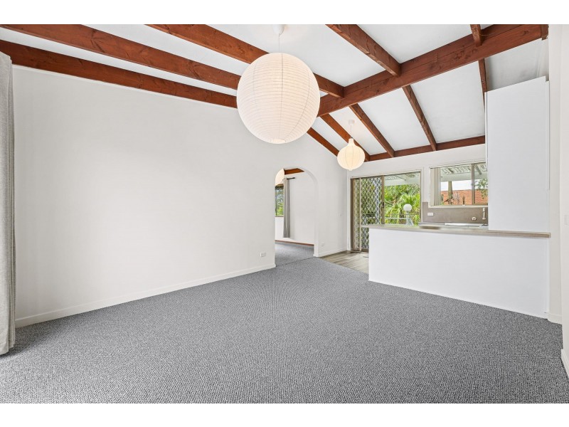 24 Palana Street, Surfside NSW 2536