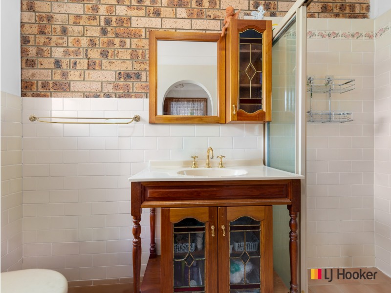 8/11 Beechwood Court, Sunshine Bay NSW 2536