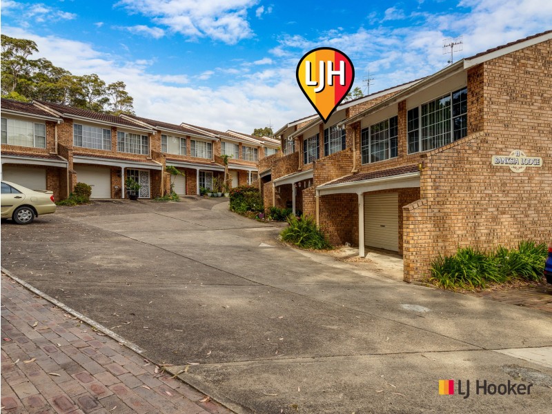 8/11 Beechwood Court, Sunshine Bay NSW 2536