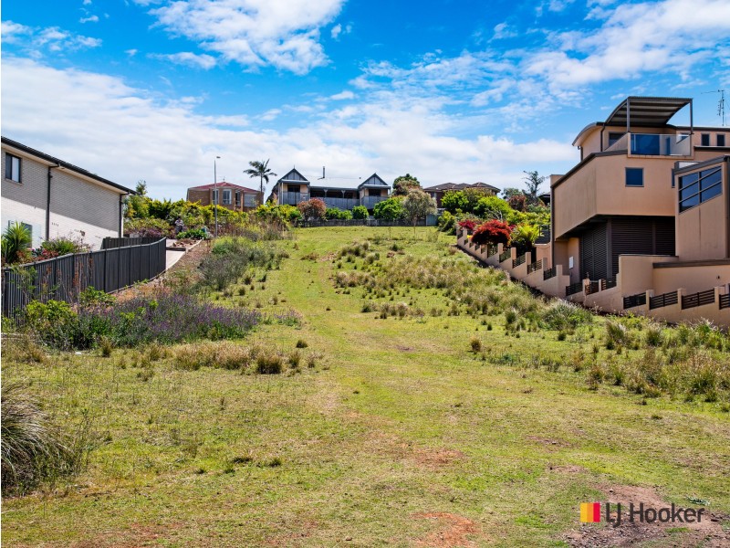 19 Mary Place, Long Beach NSW 2536