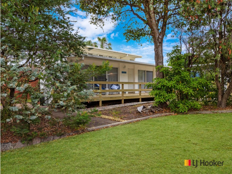 40 Hume Road, Surf Beach NSW 2536