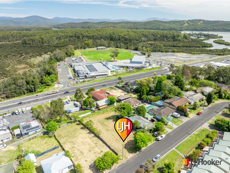 16 Bent Street, Batemans Bay NSW 2536