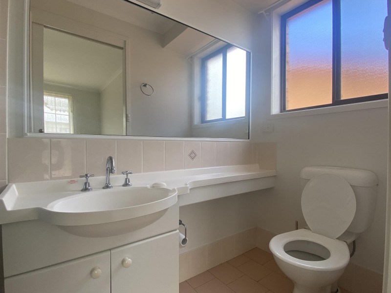 28 Wallaringa Street, Surfside NSW 2536