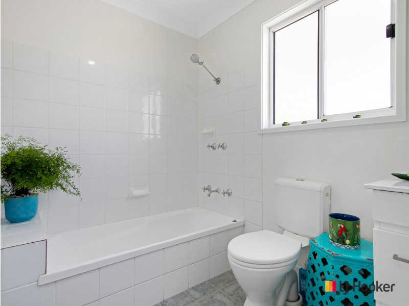 25 Riverview Crescent, Catalina NSW 2536