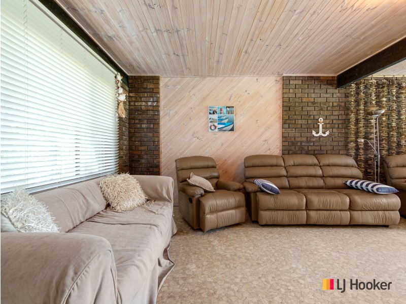 79 Timbara Crescent, Surfside NSW 2536