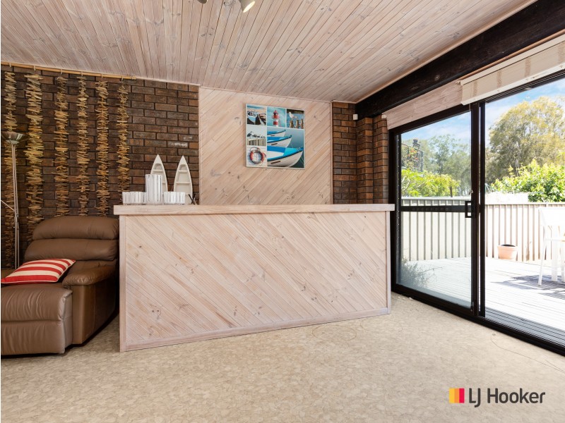 79 Timbara Crescent, Surfside NSW 2536