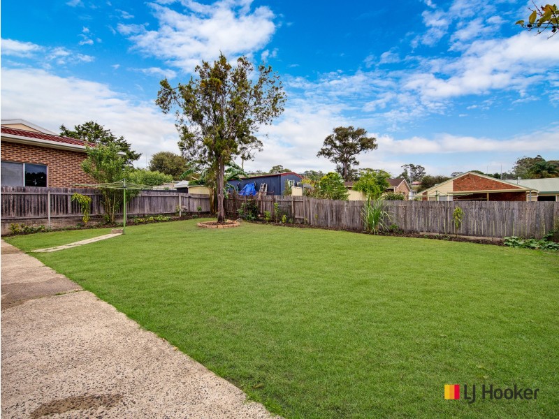 31 Pacific Road, Surf Beach NSW 2536