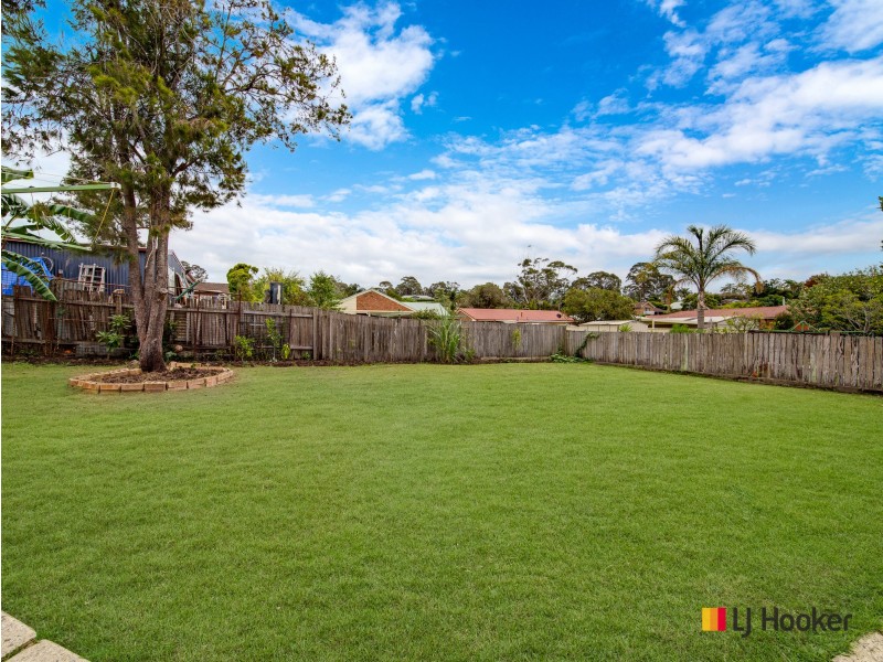 31 Pacific Road, Surf Beach NSW 2536