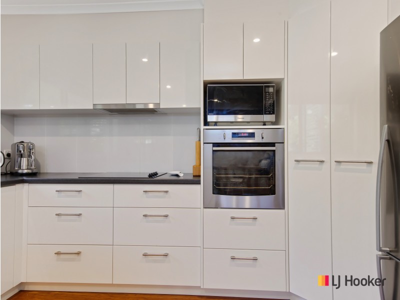 27 Endeavour Avenue, Lilli Pilli NSW 2536