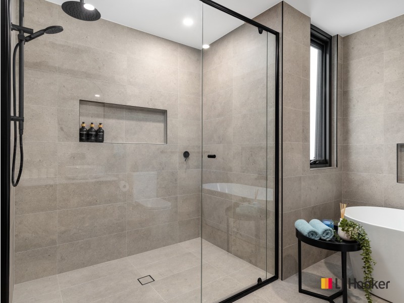 4/2 Golf Links Drive, Batemans Bay NSW 2536